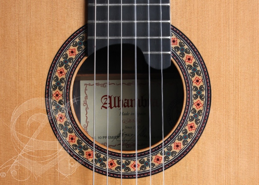 Guitarras Alhambra