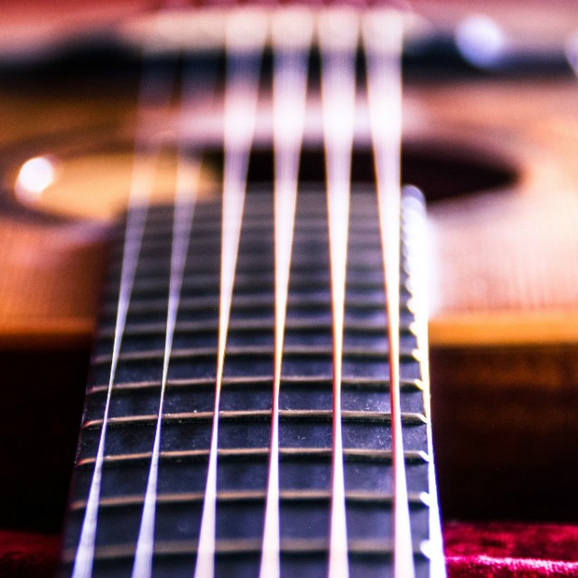 10 things that can happen when learning to play the classical Spanish guitar