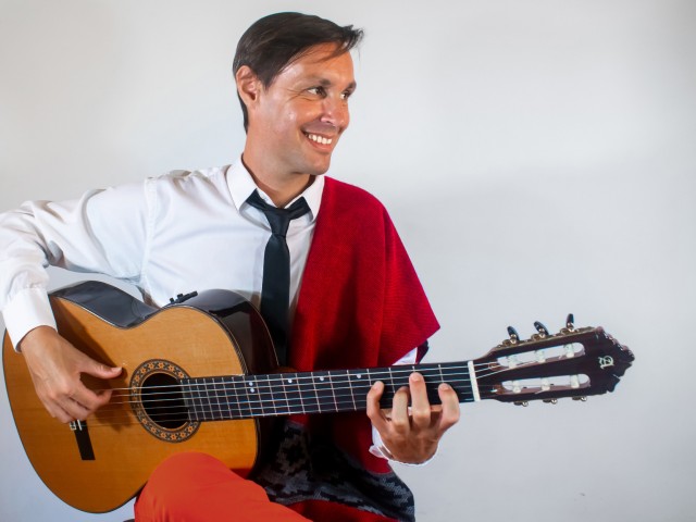 SEBASTIÁN PITRÉ
