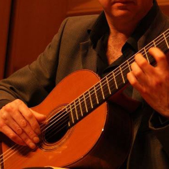 &iquest;C&oacute;mo afinar correctamente la guitarra?