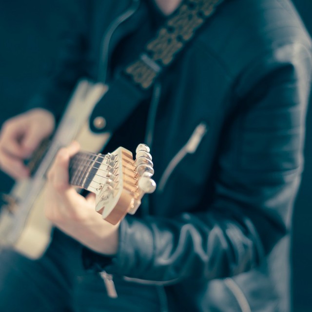 Distintas opciones para tocar la guitarra en funci&oacute;n del estilo
