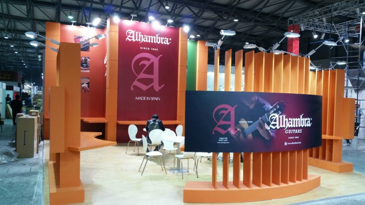 Alhambra Guitars Luthier in Music China