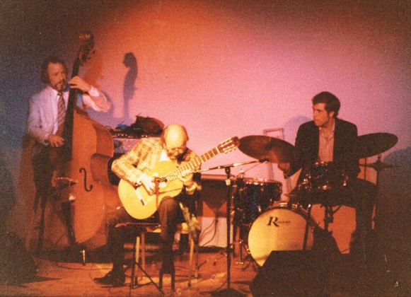 The Spanish guitar in jazz, fingerstyle