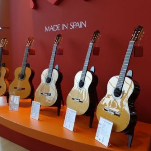 Classical guitars: many different types
