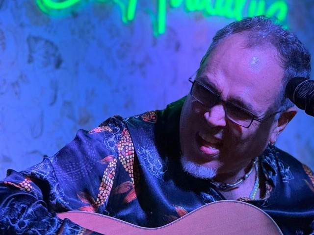 PAVEL URKIZA