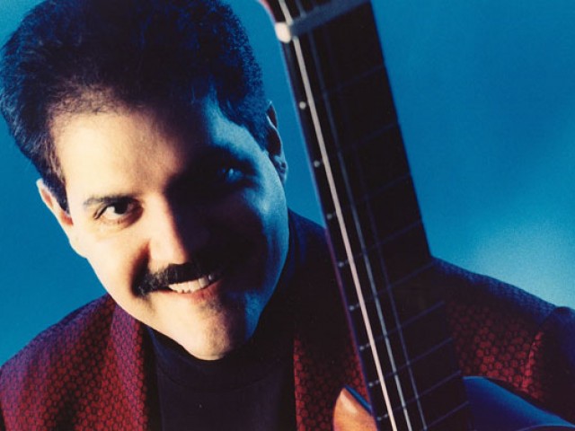 RICARDO COBO