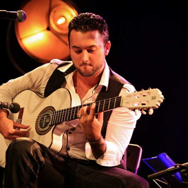 SANDRO LORIER